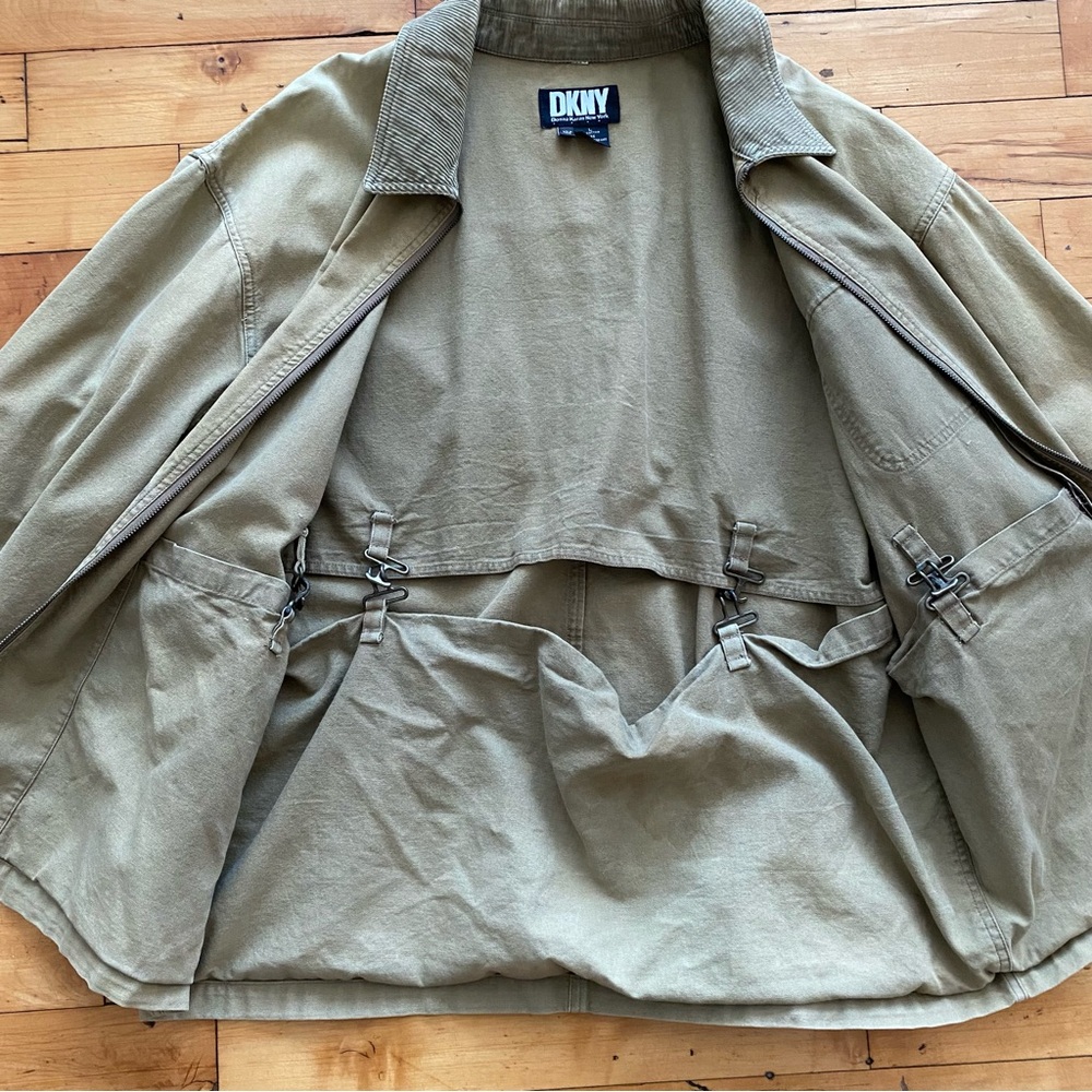 Vintage DKNY Tan Chore Jacket - Size Large - Picture 4 of 8